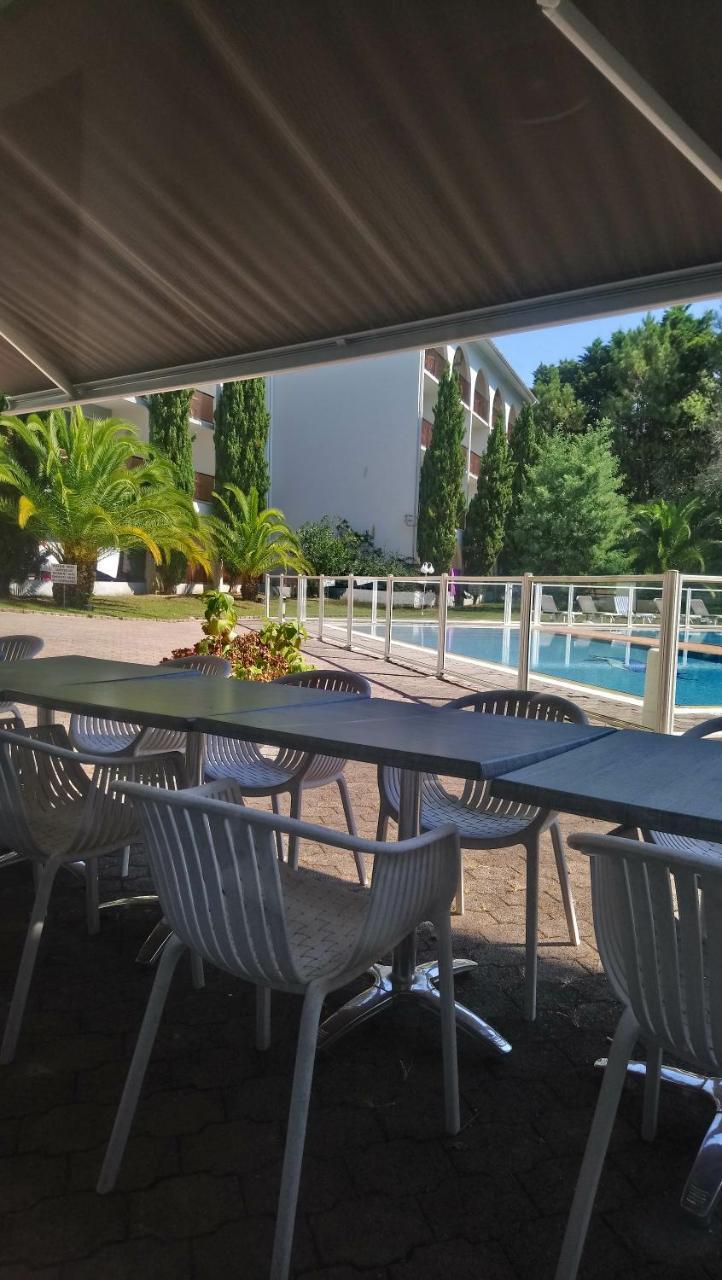 Hotel Residence Anglet Biarritz-Parme Exteriör bild